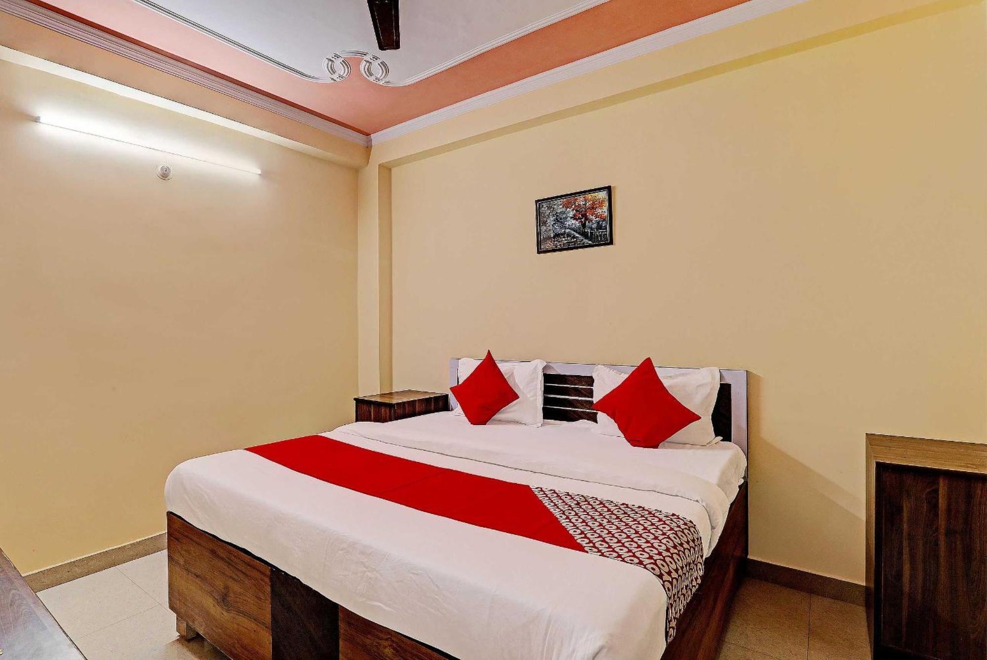 Hotel O Fort Inn Лакхнау Экстерьер фото