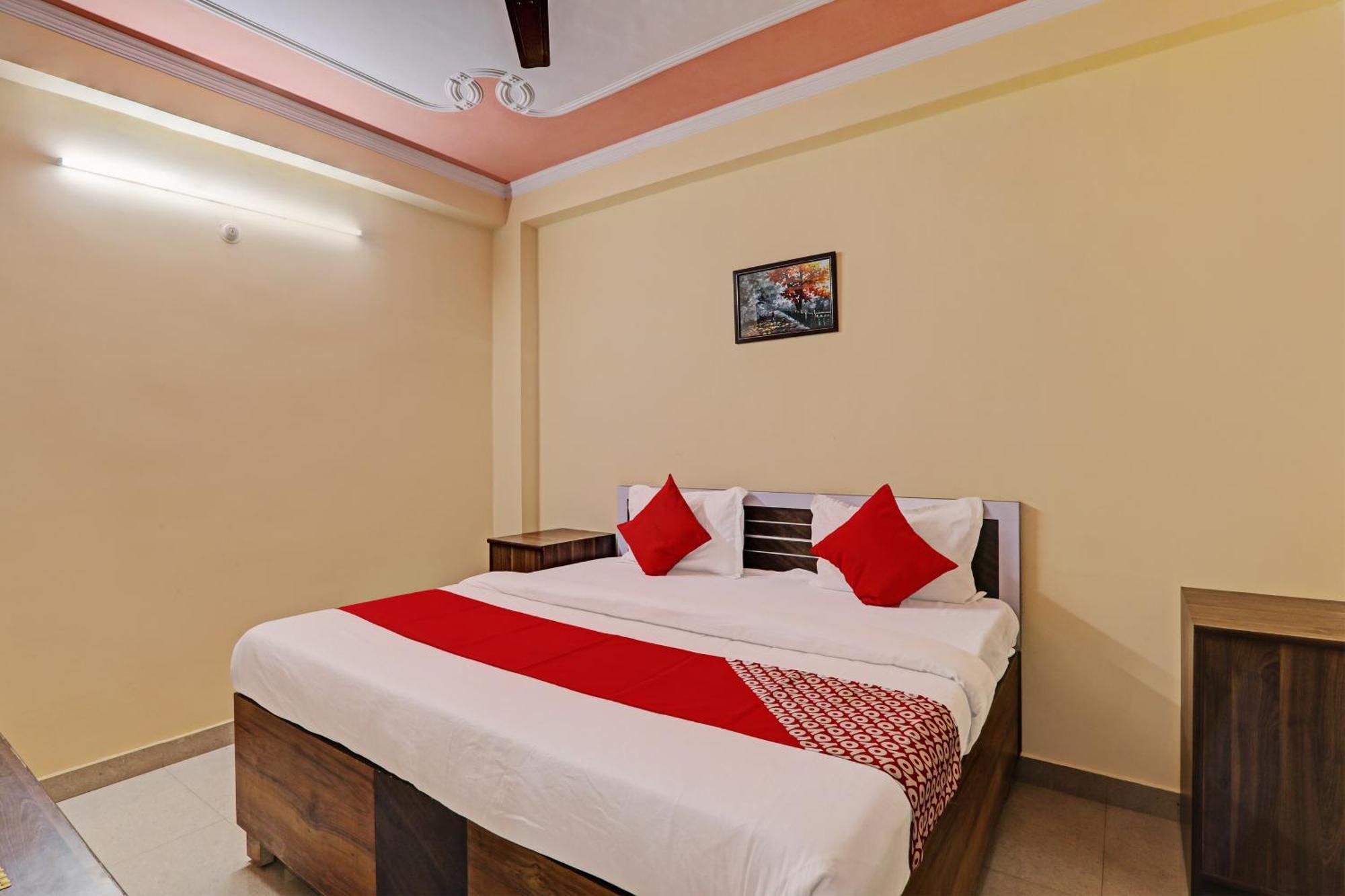 Hotel O Fort Inn Лакхнау Экстерьер фото